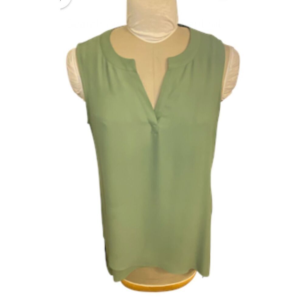 Kaari Blue High Low Tunic Sz. L Celery Green V-Neck Sleeveless Vacation Summer